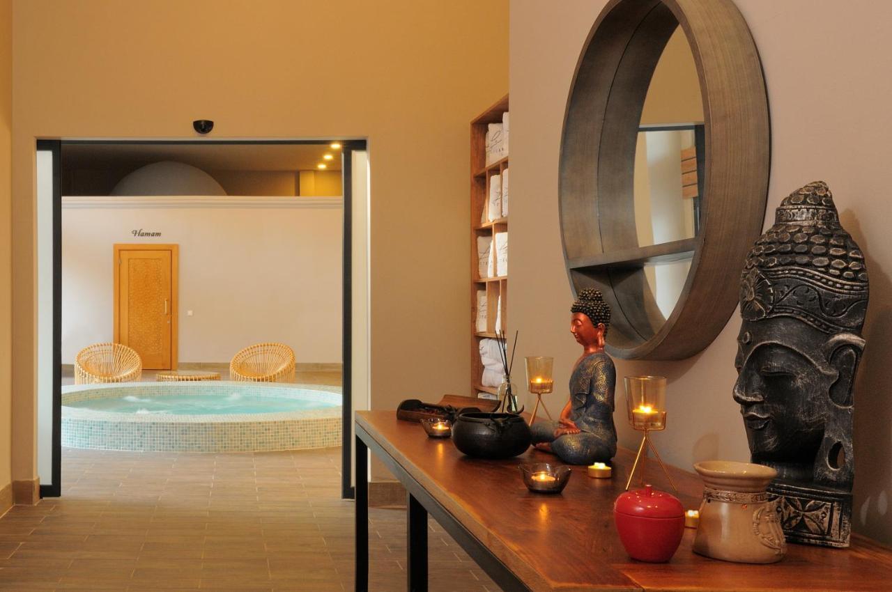 Le Ciel Hotels & Wellness Club เซสเม ภายนอก รูปภาพ